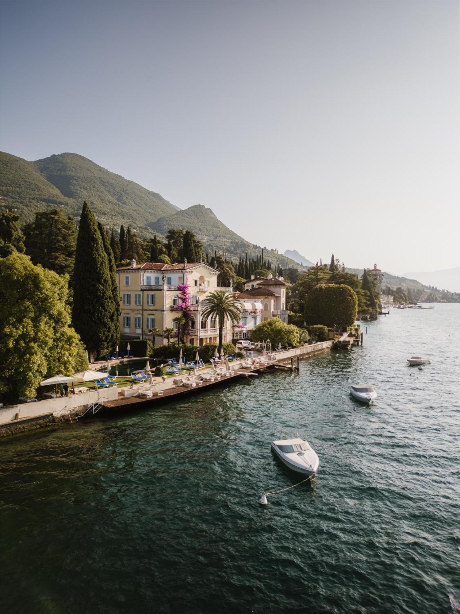 Hotel Monte Baldo e Villa Acquarone Gardone Riviera Esterno foto